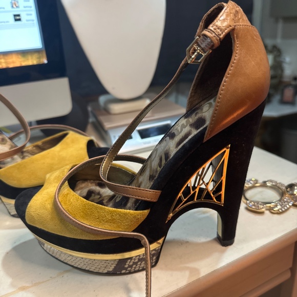 sam edelman size 6.5 wedge heel very comfortable - Picture 7 of 15